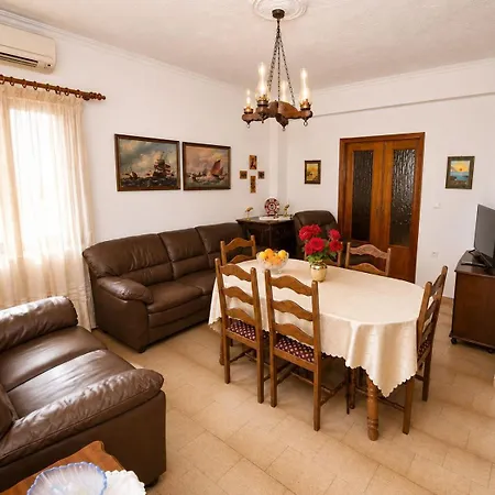 Casa de Férias Vaiana Near Eretria